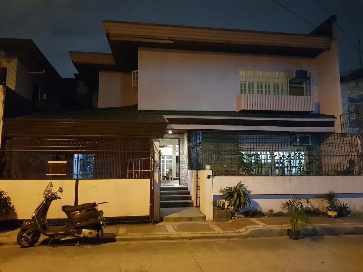 Kamuning Transient Hostel Кесон-Сіті Екстер'єр фото