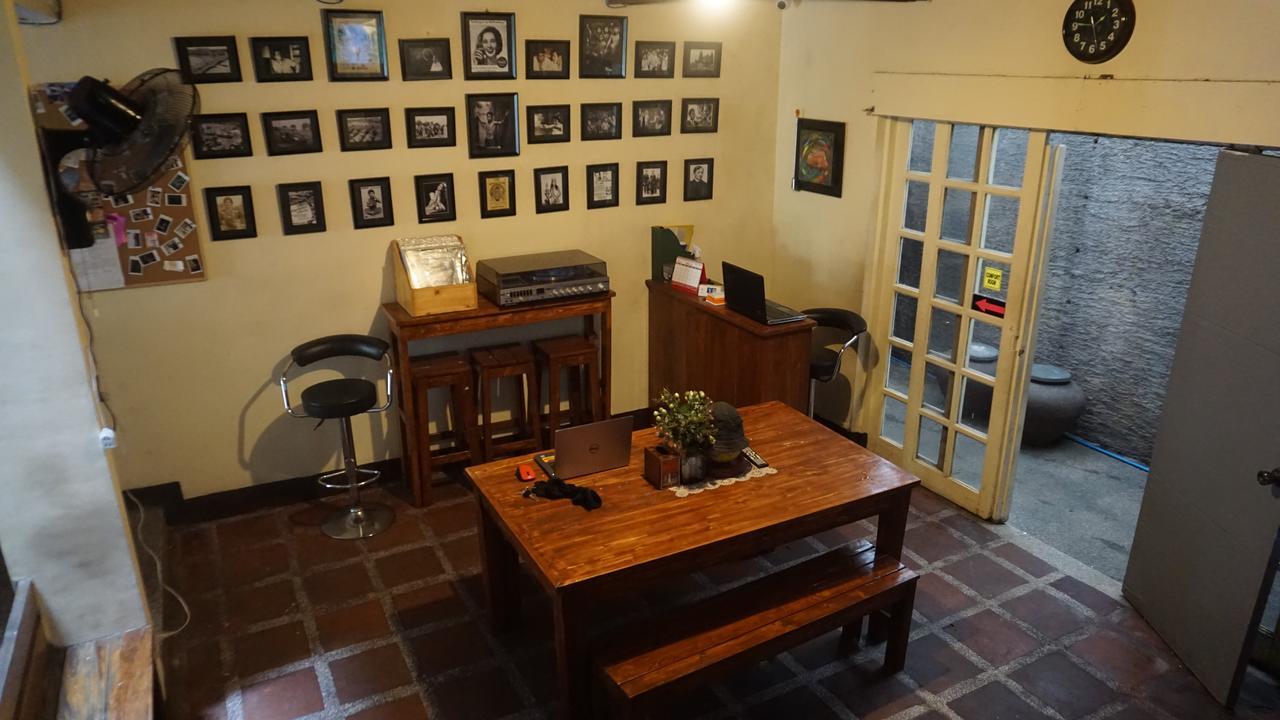 Kamuning Transient Hostel Кесон-Сіті Екстер'єр фото