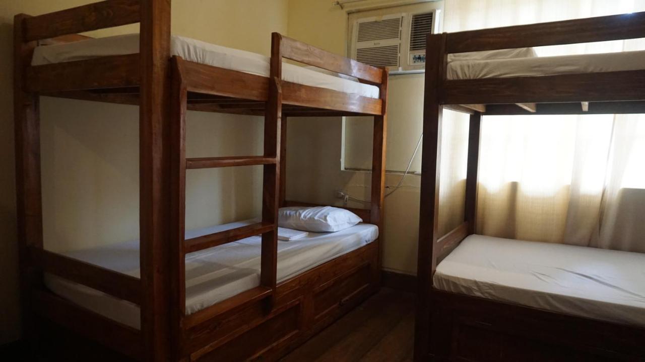 Kamuning Transient Hostel Кесон-Сіті Екстер'єр фото